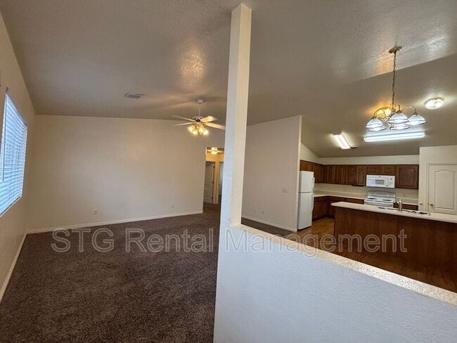 Building Photo - 136 S 1930 W