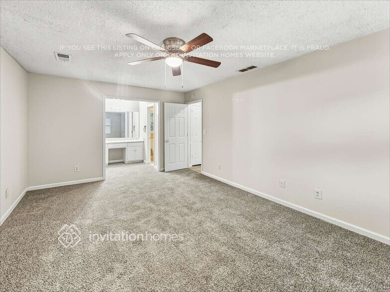 Building Photo - 3626 Woodberry Dr NW