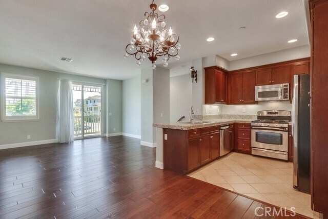 Building Photo - 1327 Abelia