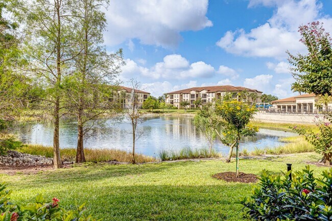 Building Photo - 12960 Positano Cir
