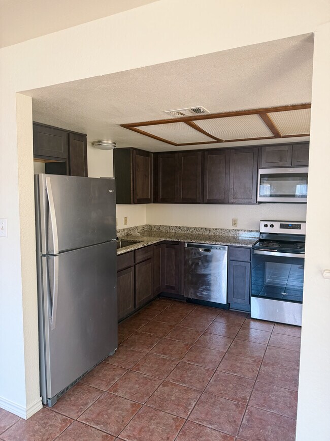 Building Photo - 222 Craddock Ave