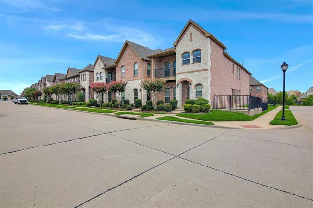 Building Photo - 4200 Comanche Dr