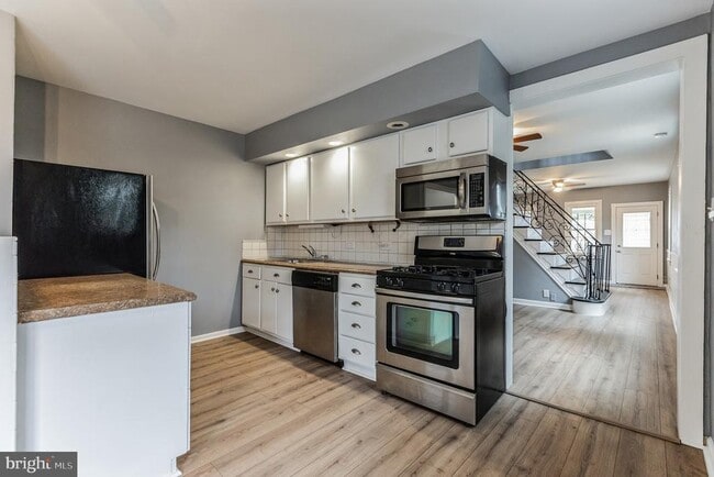 Building Photo - 7820 Craig St