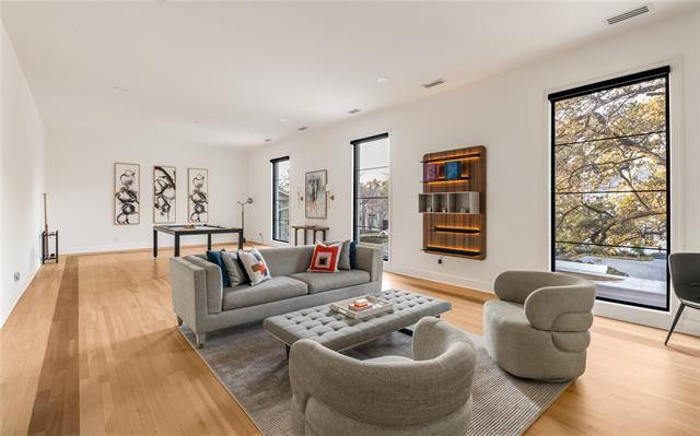 Building Photo - 4201 Potomac Ave