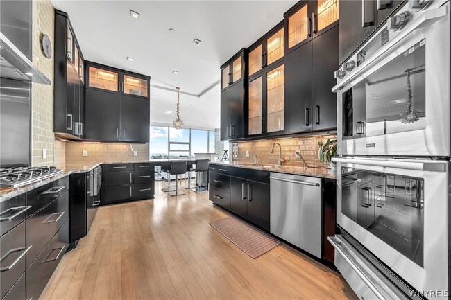 Building Photo - 200 Delaware Ave