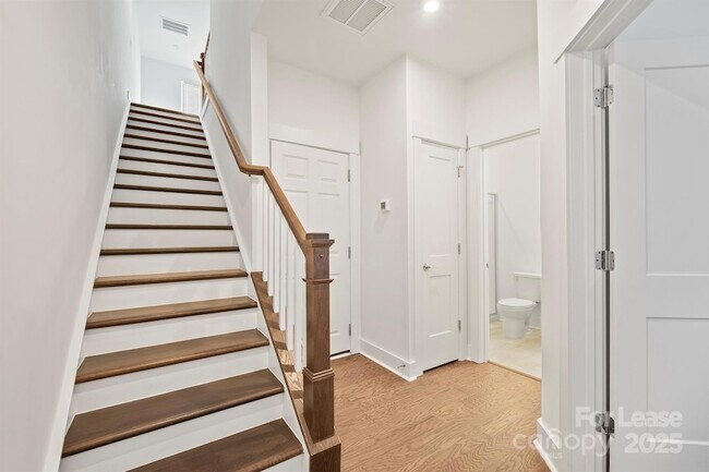 Building Photo - 4018 Capital Rdg Ct