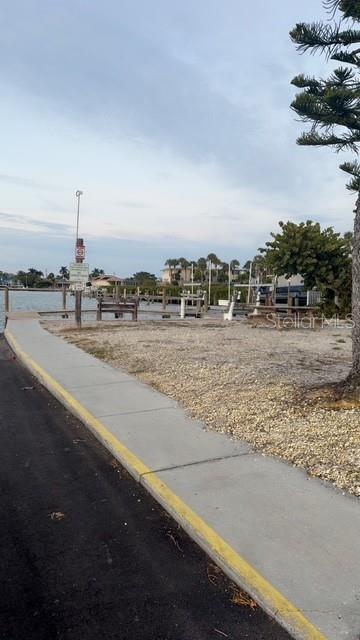 Building Photo - 403 63rd St