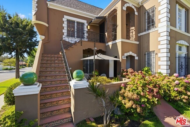 Building Photo - 1873 Midvale Ave