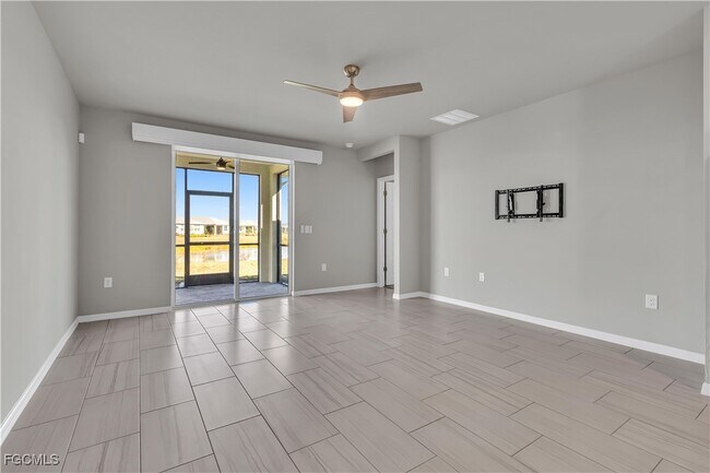 Building Photo - 44254 Frontier Dr