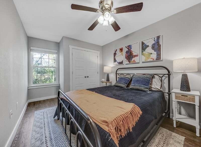 Building Photo - 3320 Robin Ln