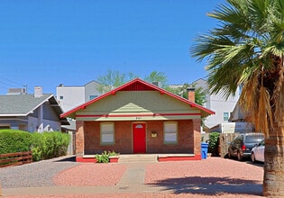 Building Photo - 841 N 9th Ave