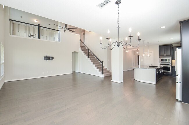 Building Photo - 18 Fountain Bend Ln