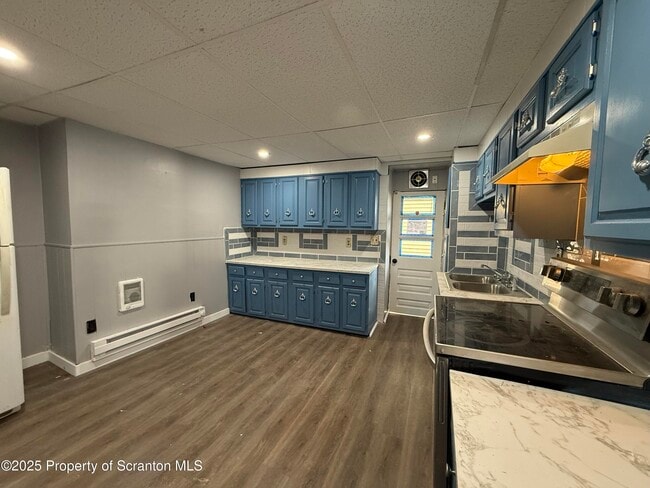 Building Photo - 1706 Prospect Ave