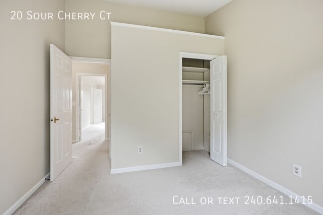Building Photo - 20 Sour Cherry Ct