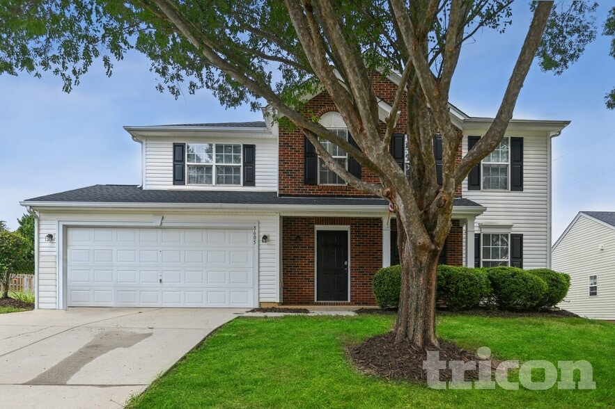 Primary Photo - 8605 Appledale Dr