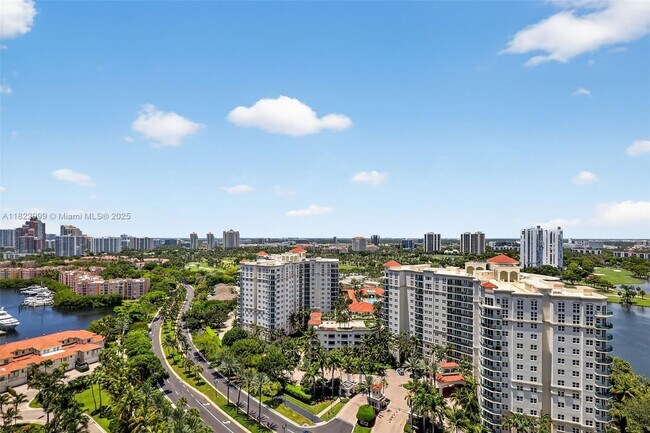 Building Photo - 20155 NE 38th Ct