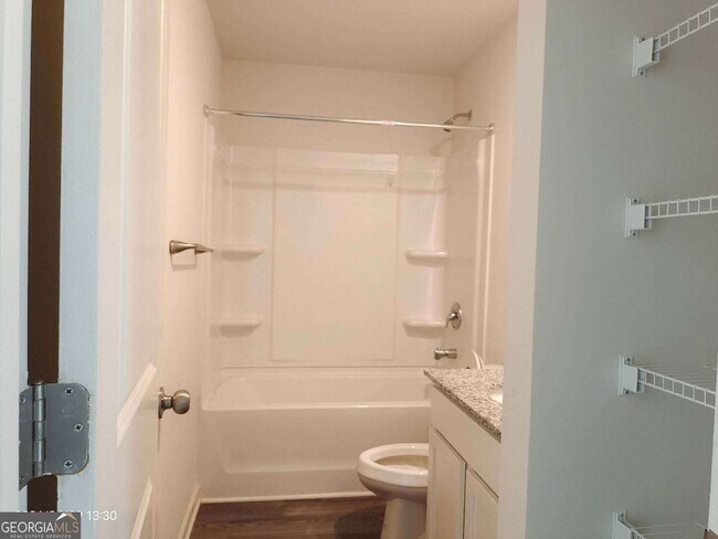 Building Photo - 538 Pemberton St