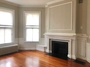 Building Photo - 7 Fairfax Rd