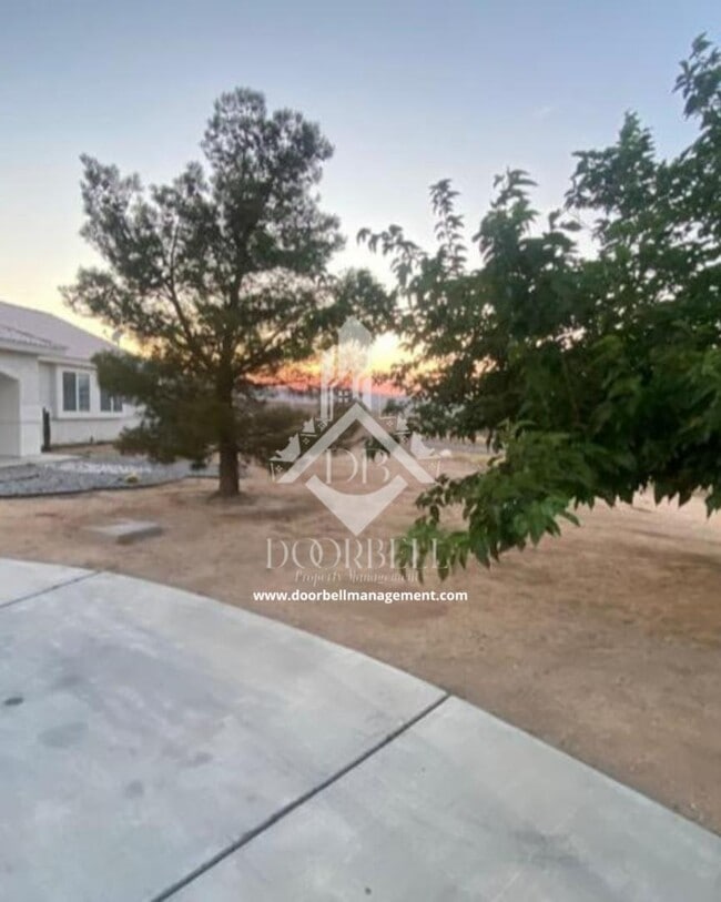 Building Photo - 7310 Del Monte Ave