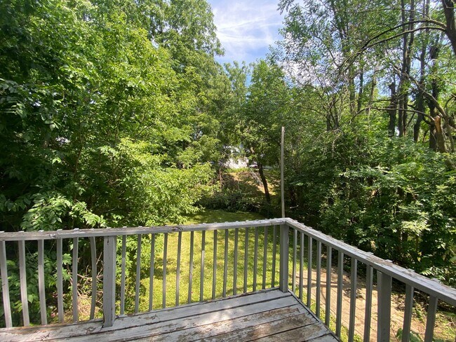 Building Photo - 2 bed house in Davenport