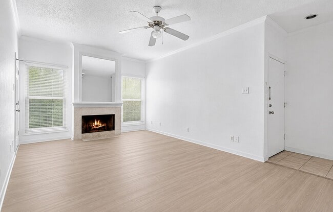 Building Photo - 10047 Westpark Dr