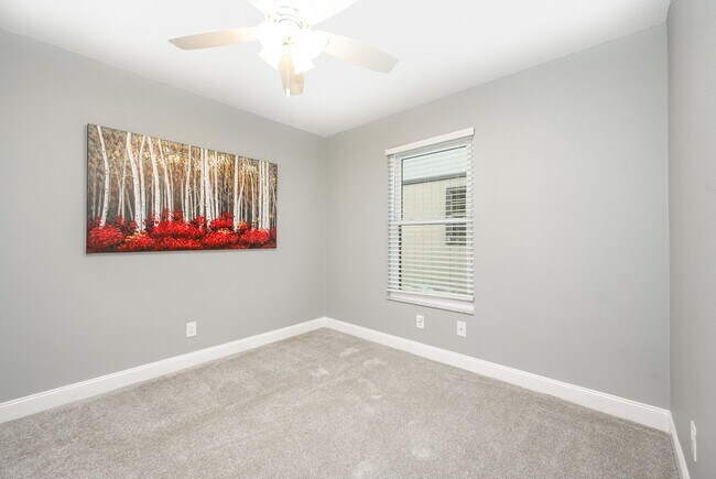 Building Photo - 1381 Byrd Ct