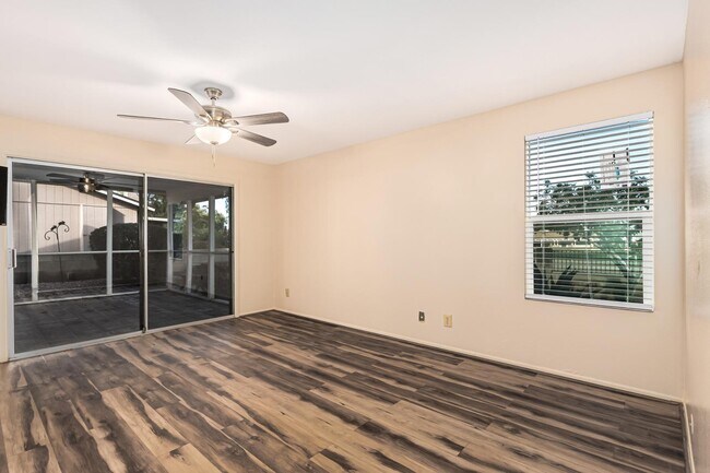 Building Photo - 11451 S Mohave St