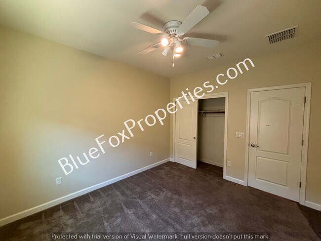 Building Photo - 12901 N Camino Vieja Rancheria