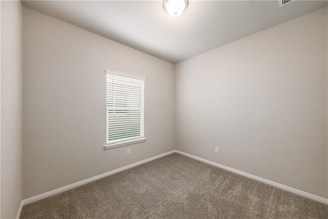 Building Photo - 2920 Bridekirk Dr