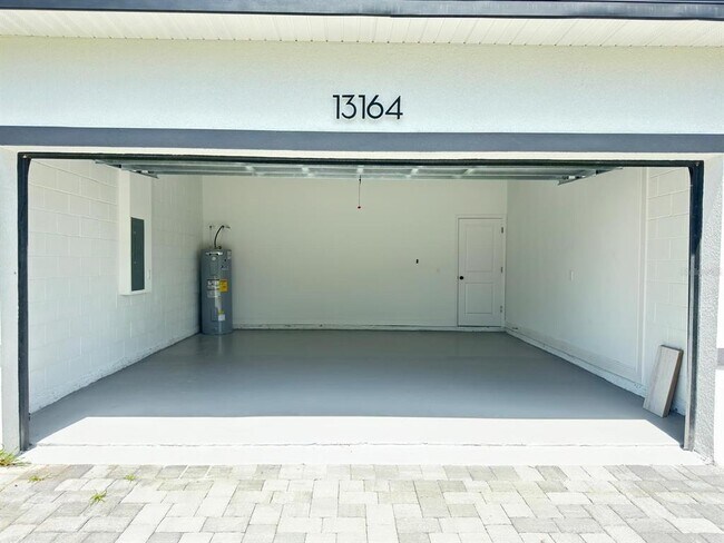 Building Photo - 13164 SW 71st Ct