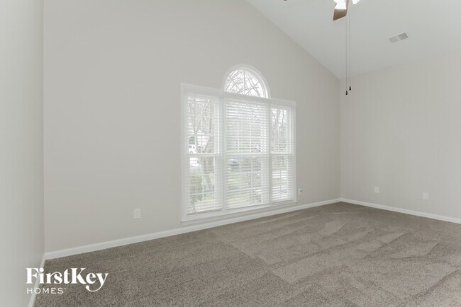 Building Photo - 8616 Walsham Dr