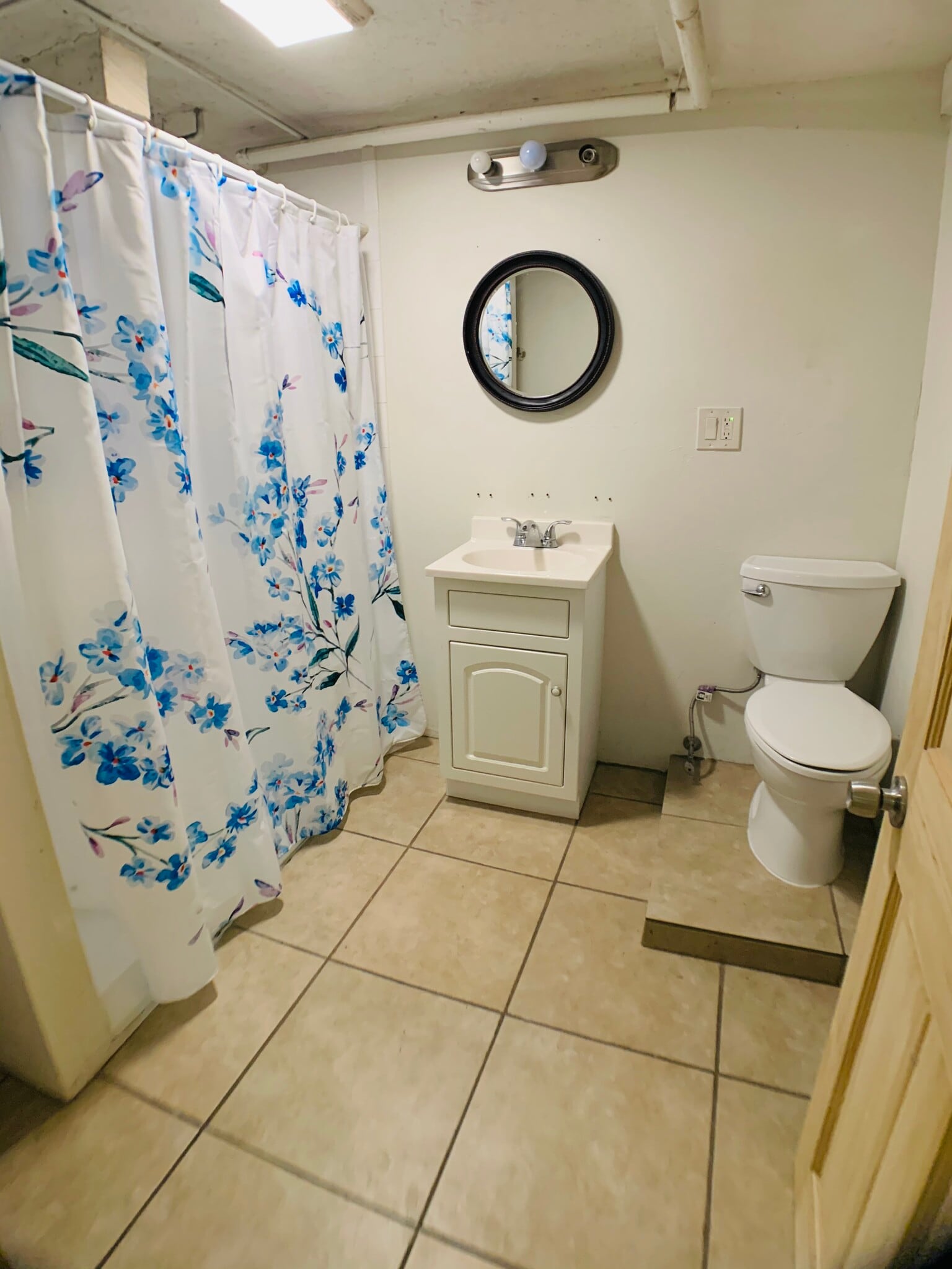 Building Photo - 65 Pleasant St