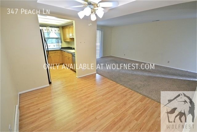 Building Photo - Beautiful 2 Bed Bountiful Condo! No Deposi...