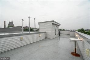 Building Photo - 2515 N Front St