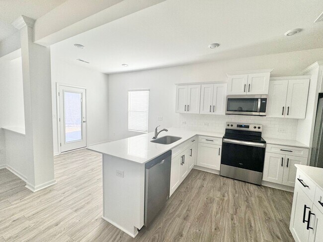 Building Photo - NEW 3 br home in the Shay Crossing community in Salisbury! Tours coming soon! Apply today!