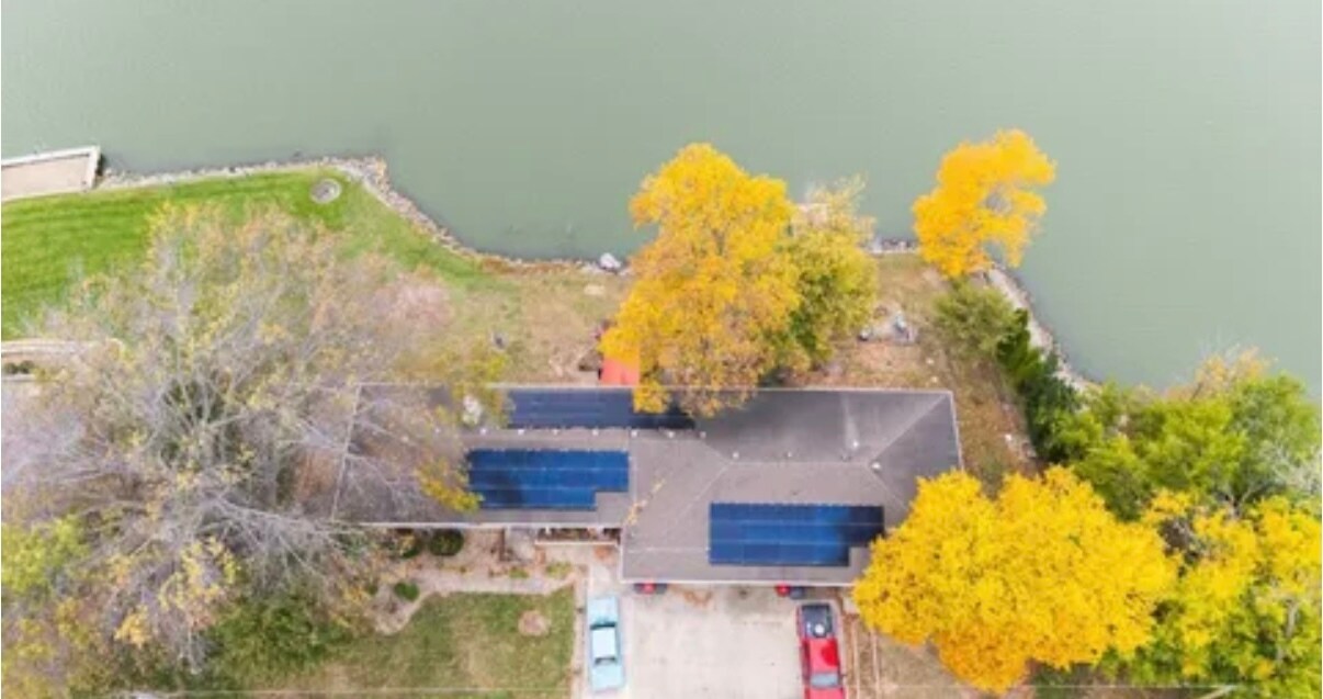 Building Photo - 3 Rosewood Ln