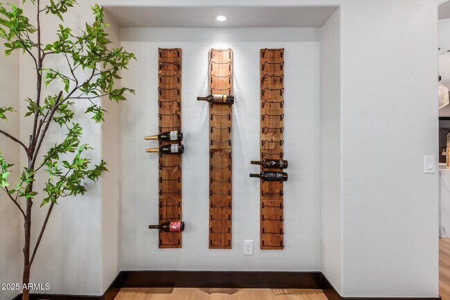 Building Photo - 3759 S Dew Drop Ln