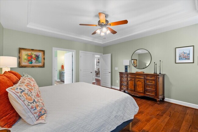 Building Photo - Elegant Single-Family Residence with Upscale Finishes in Amenity-Rich Community