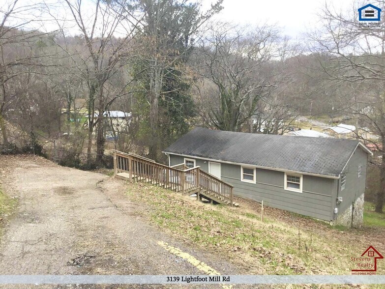 Building Photo - 3139 Lightfoot Mill Rd