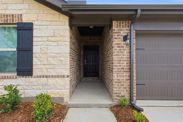 Building Photo - 825 Birdie Dr