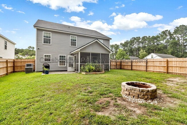 Building Photo - 215 Tigers Paw Dr