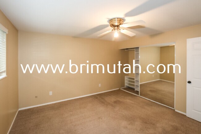 Building Photo - 7268 S 2700 E