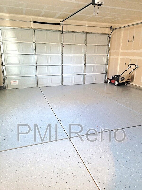 Building Photo - 1520 Golf Ct
