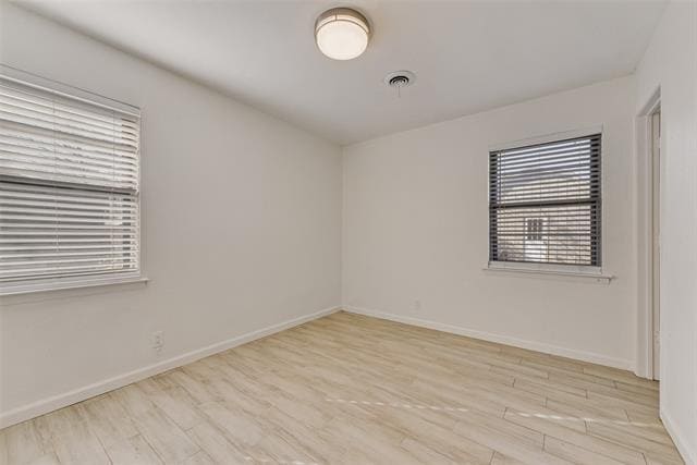 Building Photo - 413 Simmons Dr