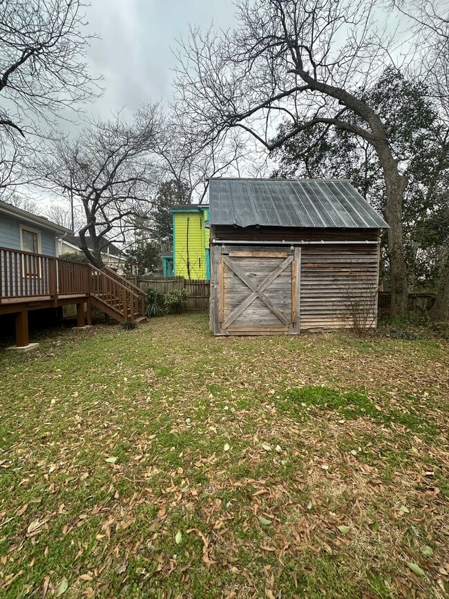 Building Photo - Shotgun Home in the Boulevard Neighborhood - Move in date June 1st, 2026