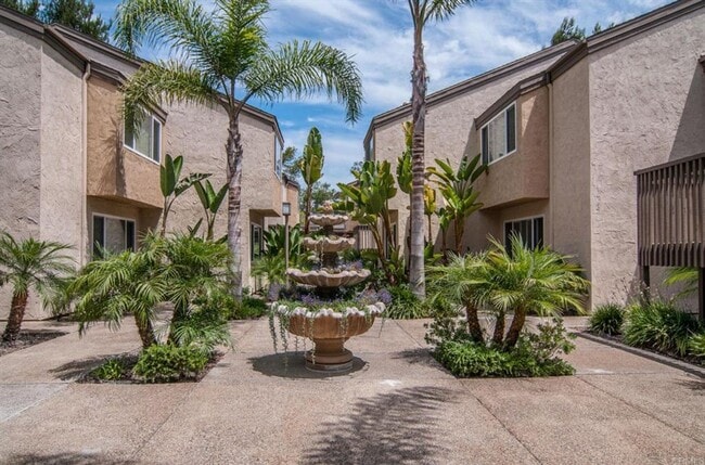 Primary Photo - 2 bedroom, 2 bath top floor condo in La Jolla