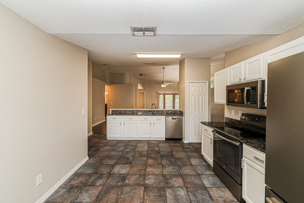 Building Photo - 4022 Fontana Pl