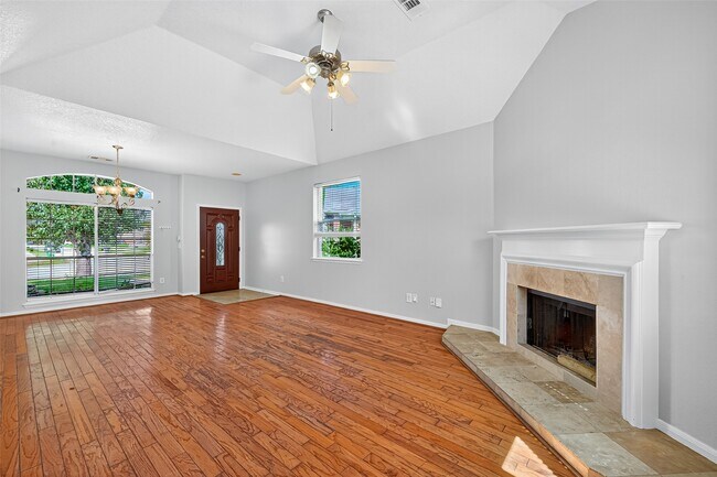 Building Photo - 2942 Blue Dawn Dr
