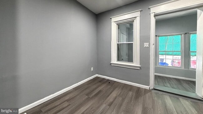 Building Photo - 1525 S Patton St