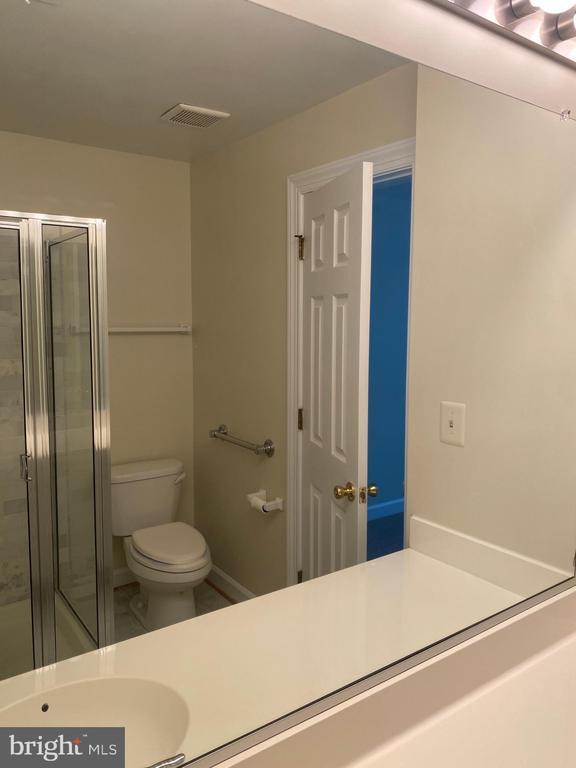 Building Photo - 12233 Fairfield House Dr